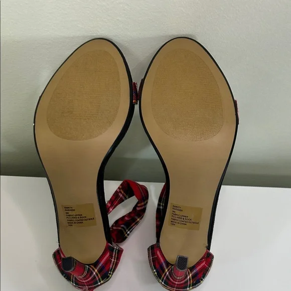 NWOT Betsey Johnson “Rarity” Plaid Bow Heels – 8M - Picture 8 of 10
